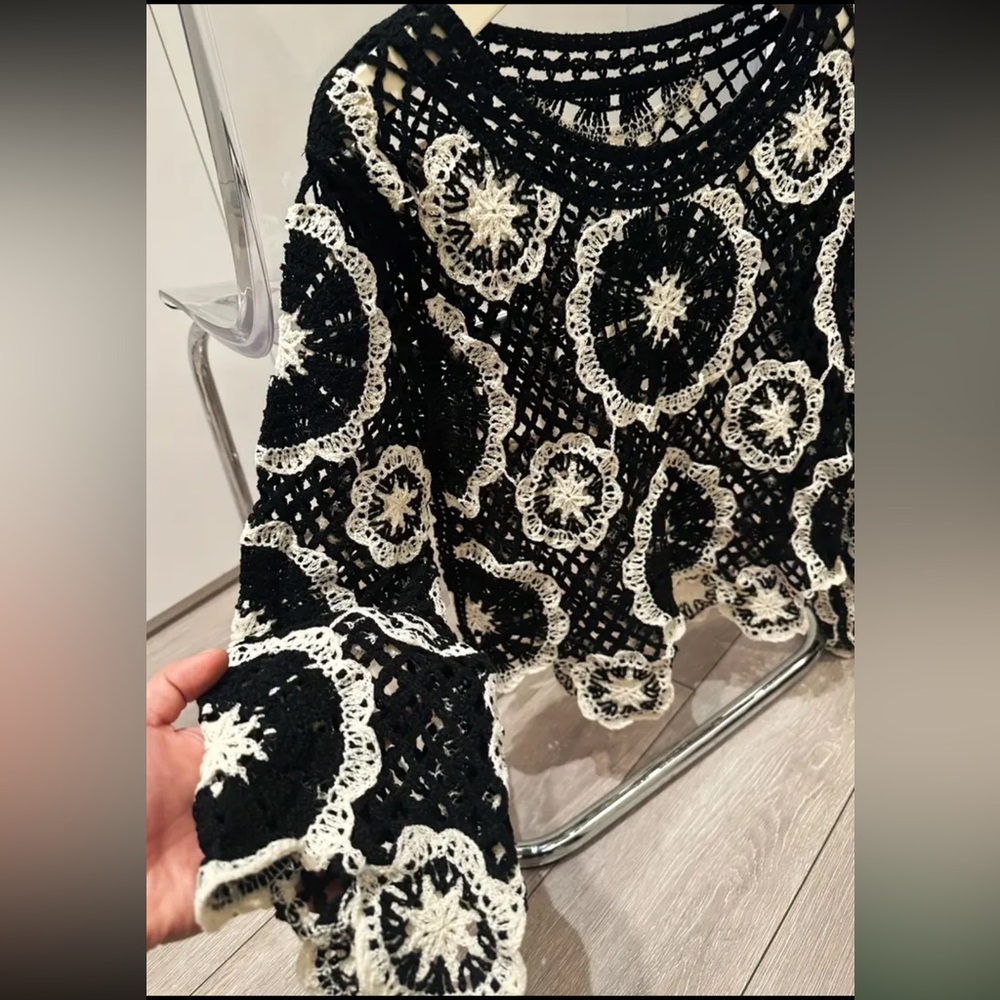 FINAL PRICE Black & Ivory Crochet Lace Top/Cover Up